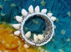 White shell adjustable bracelet with Ghungroo