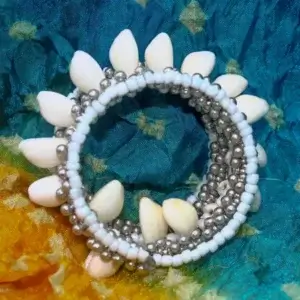 White shell adjustable bracelet with Ghungroo